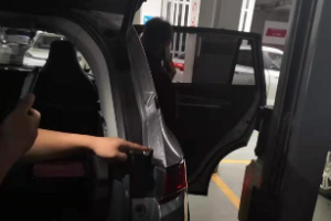 效率低 <em>质量</em>差 昆明威马<em>汽车</em>售后店遭投诉