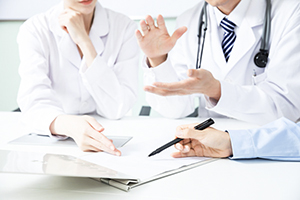 <em>医学类</em>专业：《医者<em>仁心</em>，不辱使命》<em>课程</em><em>思</em><em>政</em><em>案例</em>