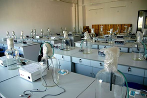 工程力学<em>专业</em>：《<em>材料力学</em>—加拿大魁北克大桥垮塌事故》<em>课程</em><em>思</em><em>政</em><em>案例</em>